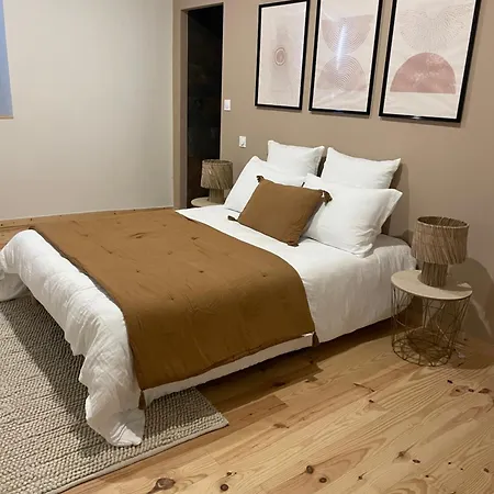 De Charme Avec * Памье