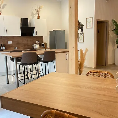 Вилла De Charme Avec *